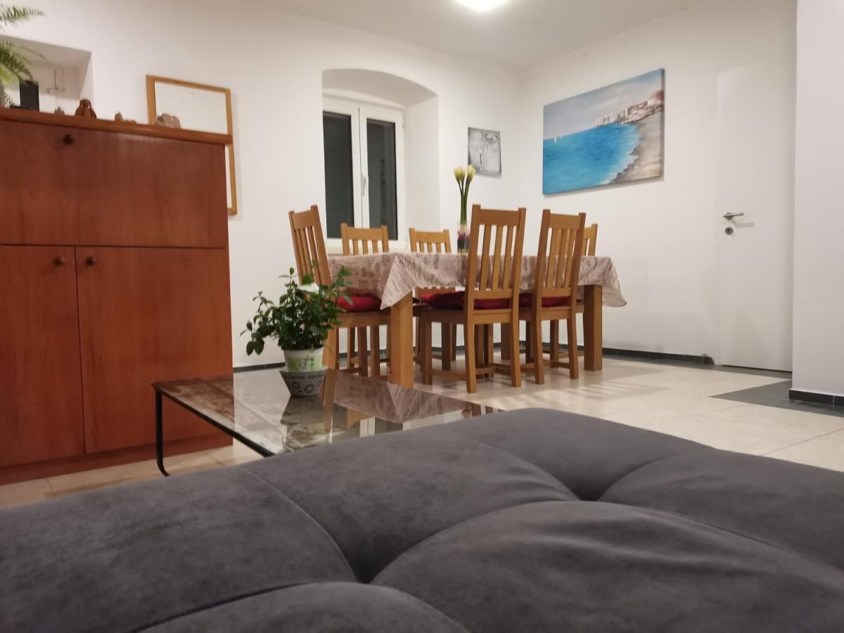 Diana Rooms And Apartment Сплит Экстерьер фото