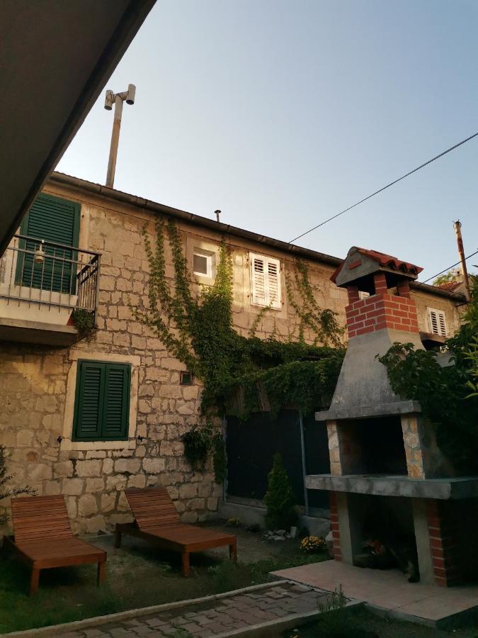 Diana Rooms And Apartment Сплит Экстерьер фото